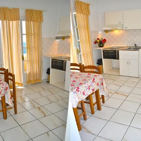 Beautiful Maria With Pool - Agios Gordios Apartment *